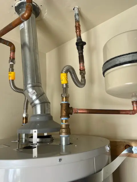 Water heater installation and plumbing repair in Kingsbrooke
